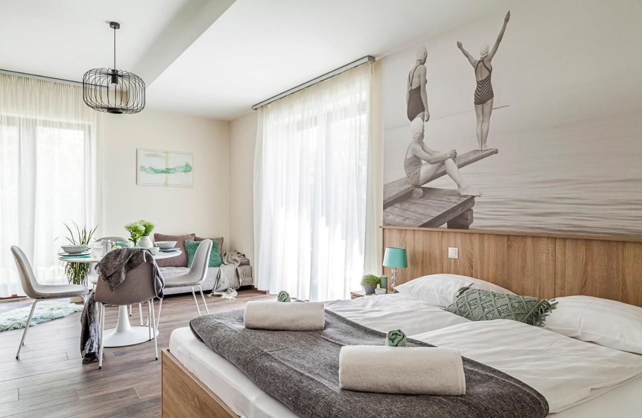 Pilger Apartments Тихань Экстерьер фото