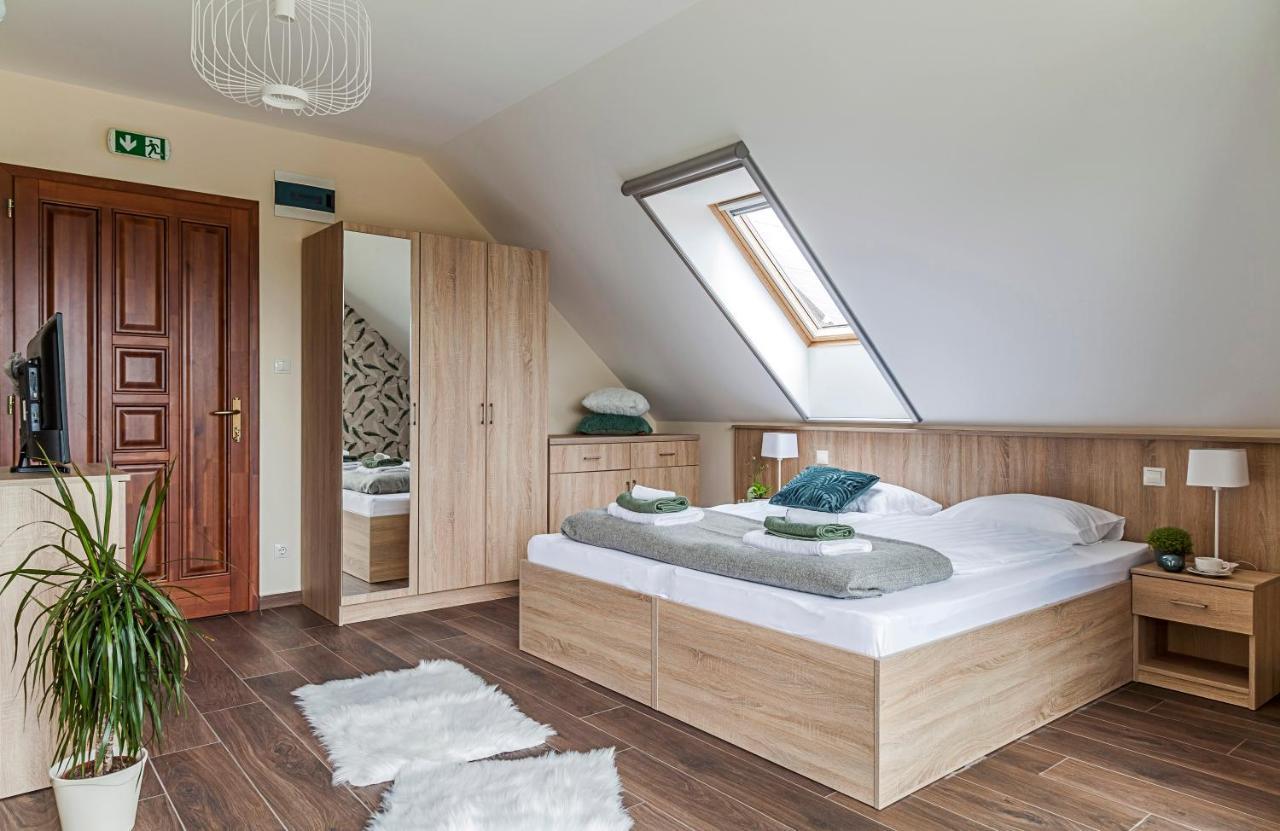 Pilger Apartments Тихань Экстерьер фото